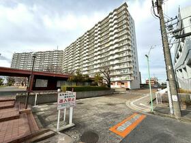 サンヴィラ野並Ｂ棟