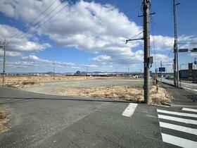 愛知県豊川市白鳥町高田
