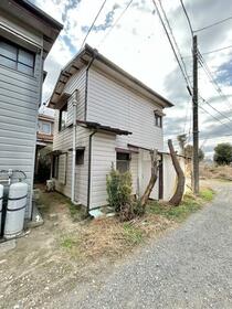埼玉県蓮田市椿山１丁目