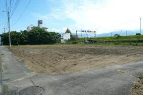 山梨県笛吹市石和町八田