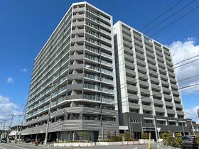 群馬県高崎市問屋町１丁目