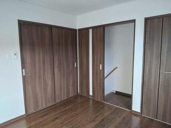 apartment 山形県長井市台町
台町の賃貸情報を見る
物件地図