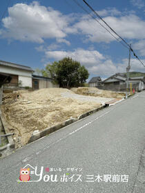 兵庫県加東市下滝野