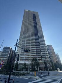 ＨＡＲＵＭＩ　ＦＬＡＧ　ＰＡＲＫ　ＶＩＬＬＡＧＥ　Ｔ棟