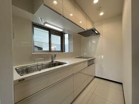 東京都港区南麻布５丁目