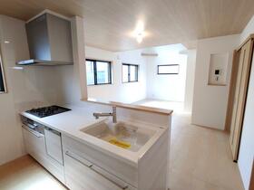 埼玉県新座市栄５丁目