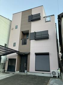 静岡県静岡市駿河区小鹿１丁目