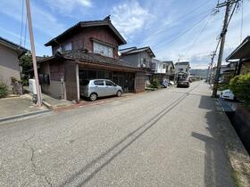 石川県金沢市馬替３丁目