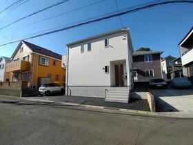 神奈川県足柄上郡中井町半分形