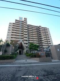 愛媛県松山市衣山５丁目