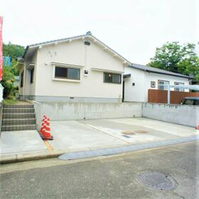 愛媛県松山市衣山５丁目