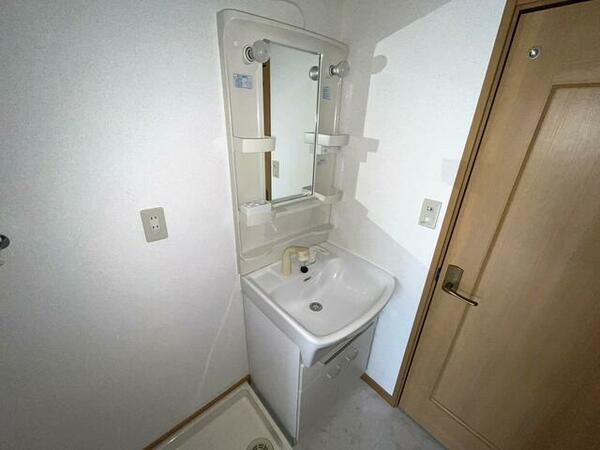 apartment 福島県南相馬市鹿島区北海老字堂ケ迫２３