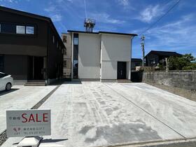 富山県富山市新金代１丁目