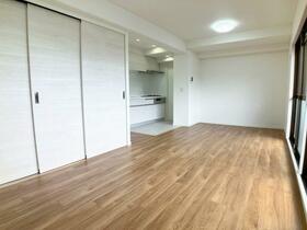 ロイヤルパレス八乙女　３０８