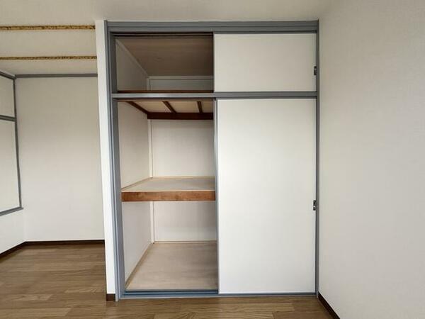 detached 東京都昭島市郷地町２丁目

地図を見る