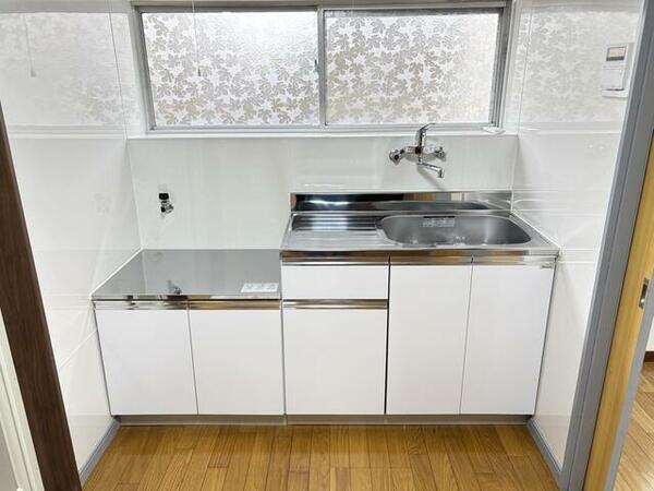 detached 東京都昭島市郷地町２丁目

地図を見る