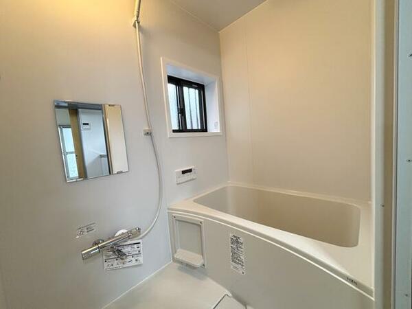 detached 東京都昭島市郷地町２丁目

地図を見る