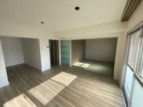 守山駅前東住宅　５号棟