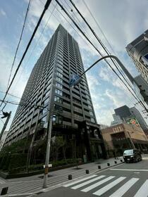 プレサンスレジェンド堺筋本町タワー