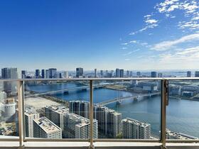 ＨＡＲＵＭＩ　ＦＬＡＧ　ＳＵＮ　ＶＩＬＬＡＧＥ　Ｔ棟