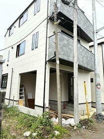 神奈川県横浜市磯子区岡村４丁目