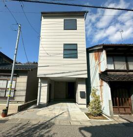 石川県金沢市桜町