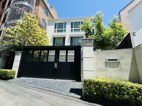 神奈川県鎌倉市雪ノ下１丁目