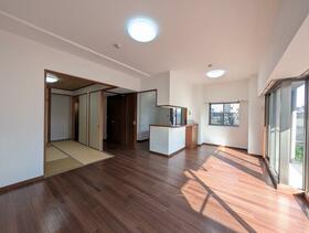 プリオール半田