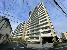 シャリエ門真グランマークス