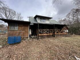 山梨県北杜市小淵沢町上笹尾