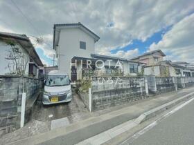 福岡県中間市土手ノ内２丁目