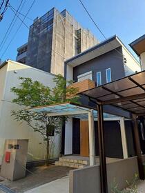 大阪府大阪市天王寺区逢阪１丁目