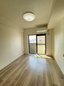 神奈川県平塚市明石町