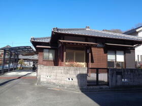 愛媛県伊予郡砥部町千足