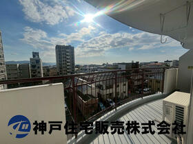 兵庫県明石市樽屋町