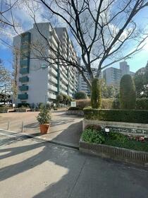 大阪府大阪市住之江区南港中２丁目