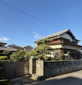 香川県丸亀市前塩屋町２丁目
