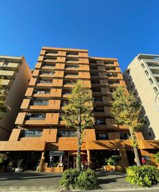 ライオンズプラザ横浜大通り公園