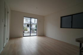 福岡県福岡市南区屋形原２丁目