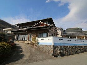 山梨県山梨市矢坪