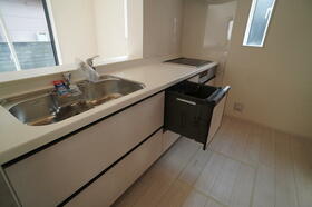 福岡県福岡市西区横浜２丁目