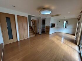 三重県津市豊が丘１丁目