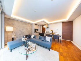 ロイヤルシーズン麻布永坂