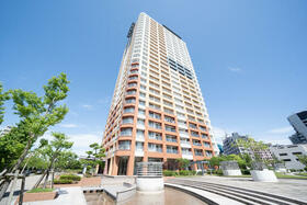 福岡県福岡市早良区百道１丁目