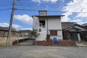 三重県四日市市西富田町