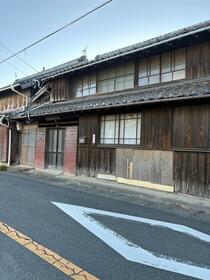 愛知県豊川市小坂井町倉屋敷