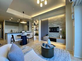 東京都目黒区下目黒２丁目