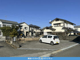 高知県香美市土佐山田町百石町１丁目