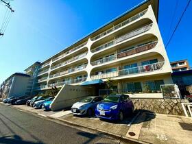 兵庫県西宮市泉町