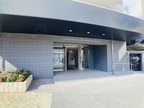 グランドニューガイア西熊本駅前